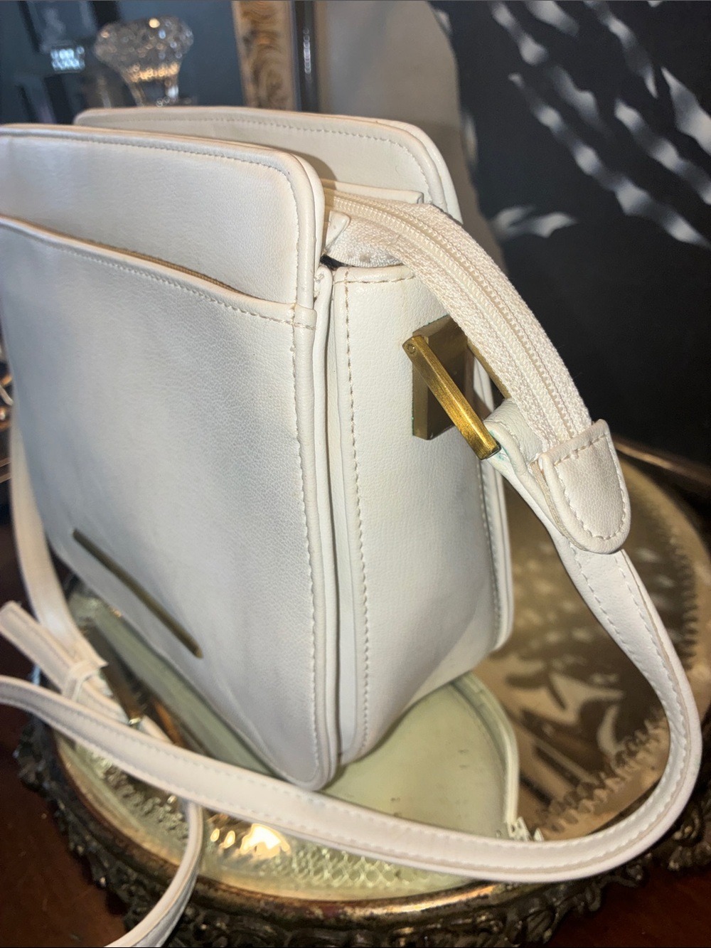 Genuine Liz Claiborne Classic White Crossbody Bag with Gold Accent - Picture 13 of 13